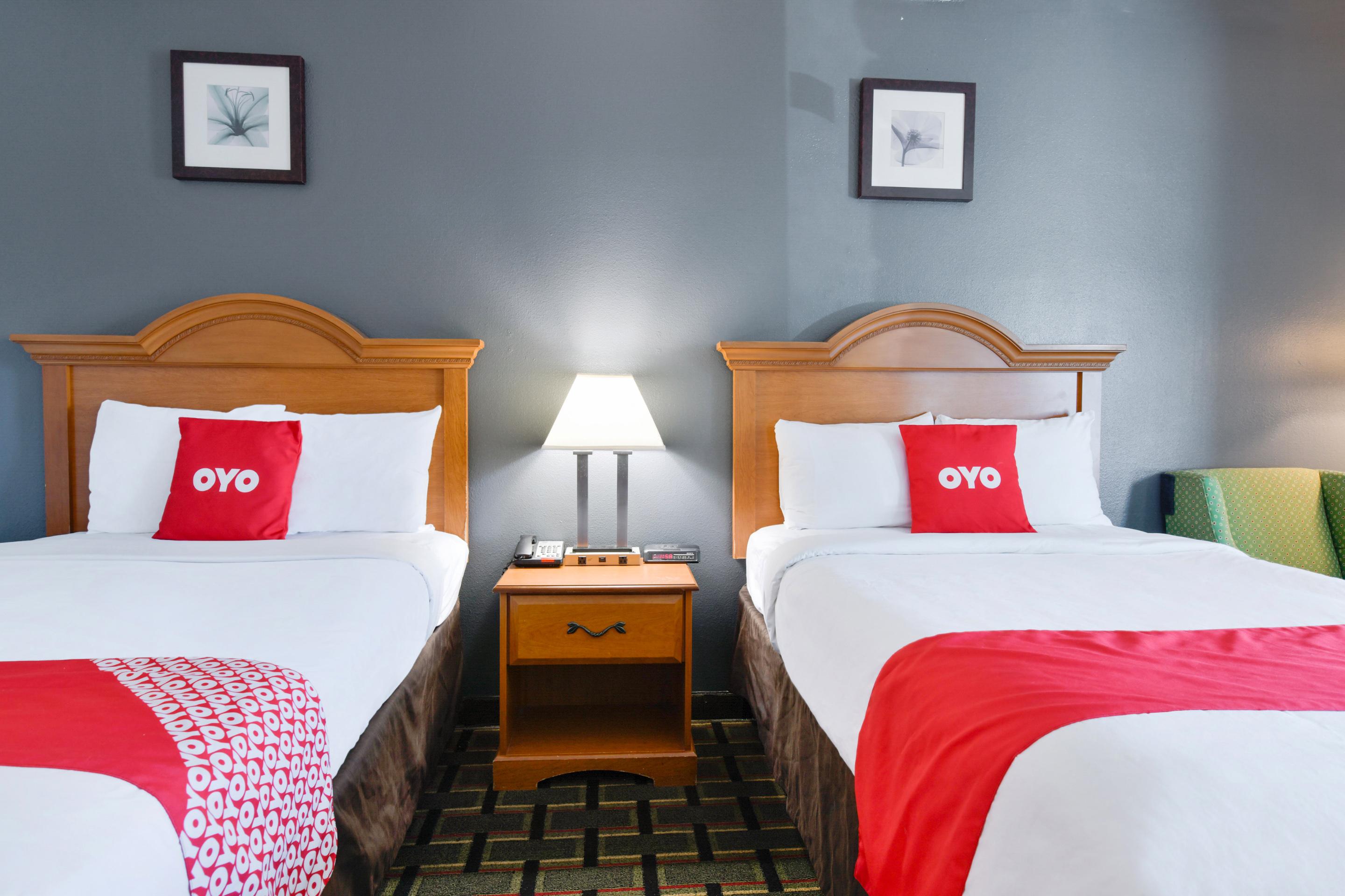 Oyo Hotel Lake Park - Valdosta Area Екстериор снимка