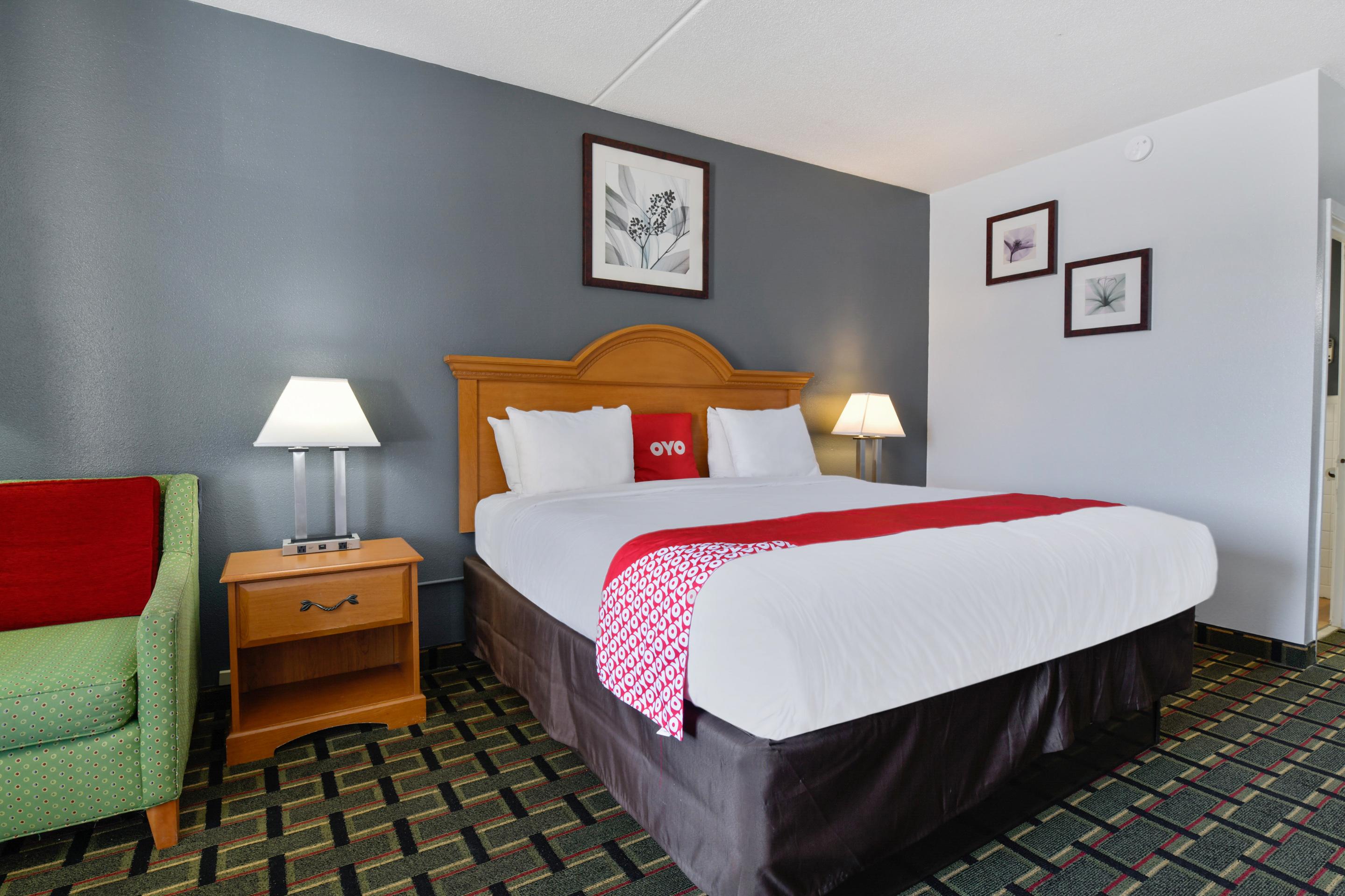 Oyo Hotel Lake Park - Valdosta Area Екстериор снимка
