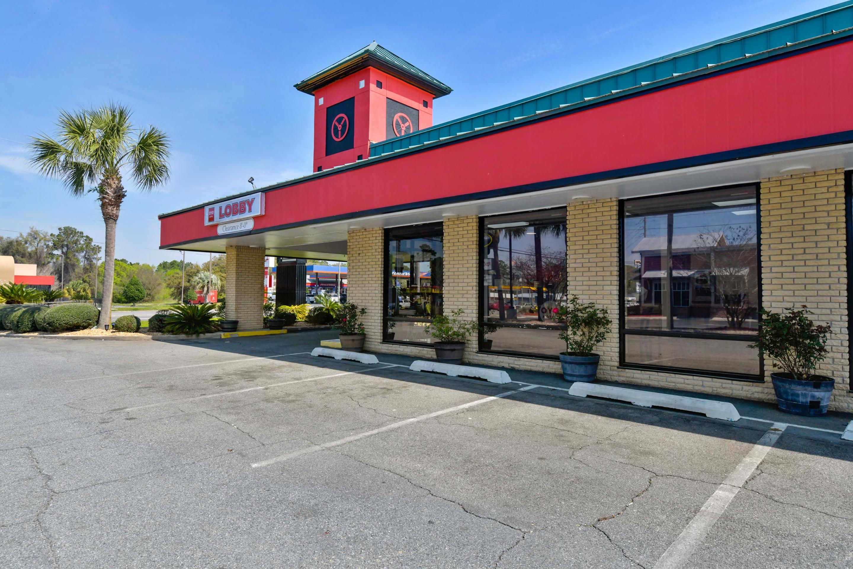 Oyo Hotel Lake Park - Valdosta Area Екстериор снимка