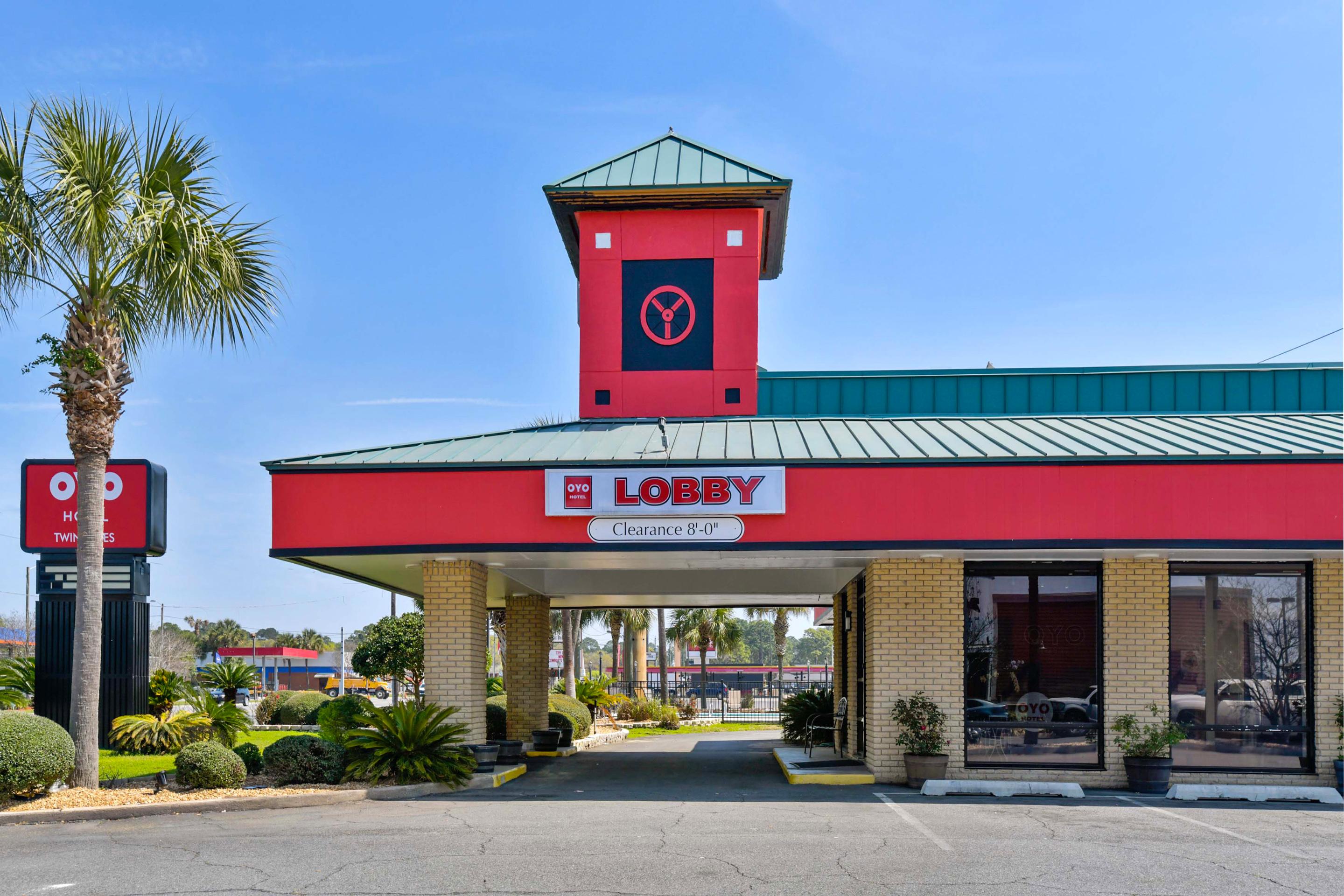 Oyo Hotel Lake Park - Valdosta Area Екстериор снимка